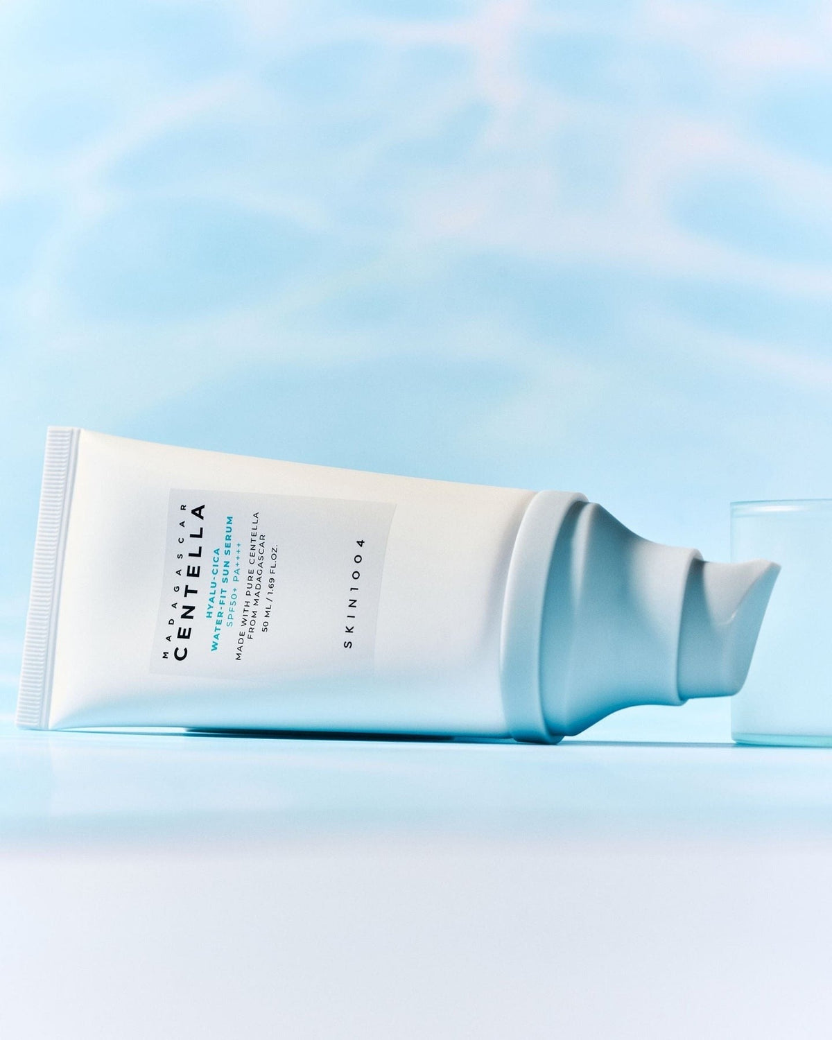 Skin 1004 Madagascar Centella Hyalu-Cica Water-Fit Sun Serum 50 ml